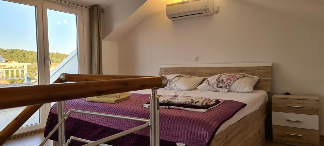 Luxury Apartments Oasis Λομπάρδα Εξωτερικό φωτογραφία
